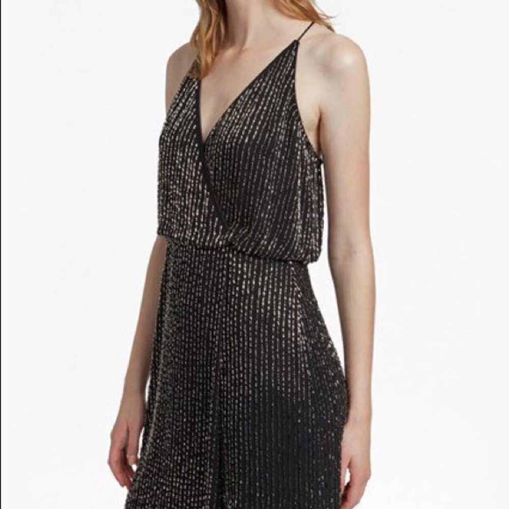 FRENCH CONNECTION-ENID SHIMMER V NECK SEQUIN DRESS